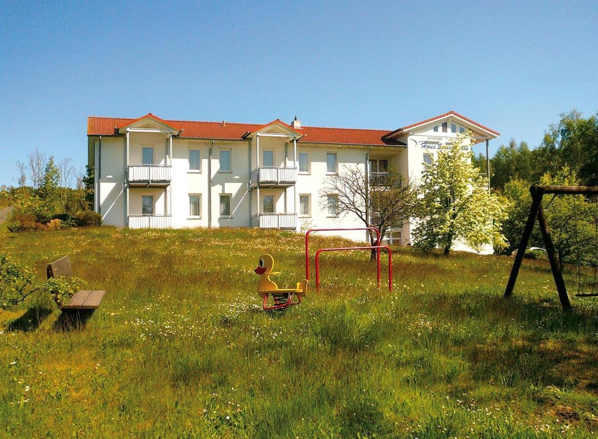 Haus Seeschwalbe Ferienwohnungen 奥斯特巴德·哥伦 外观 照片